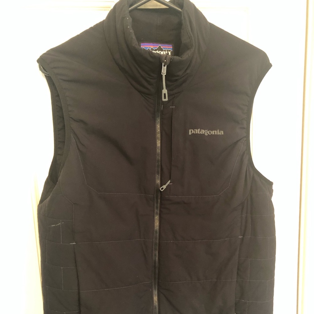 Patagonia vest in black, size M